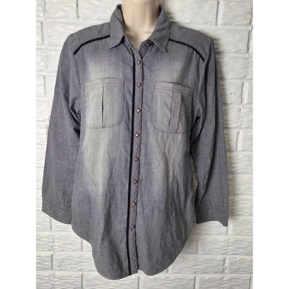 Aratta Silent Journey velvet back button up shirt Size Small Floral Elbow Patch